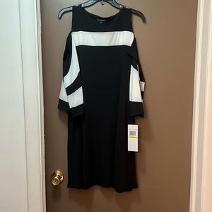 NWT Nina Leonard Black/Ivory dress Size M